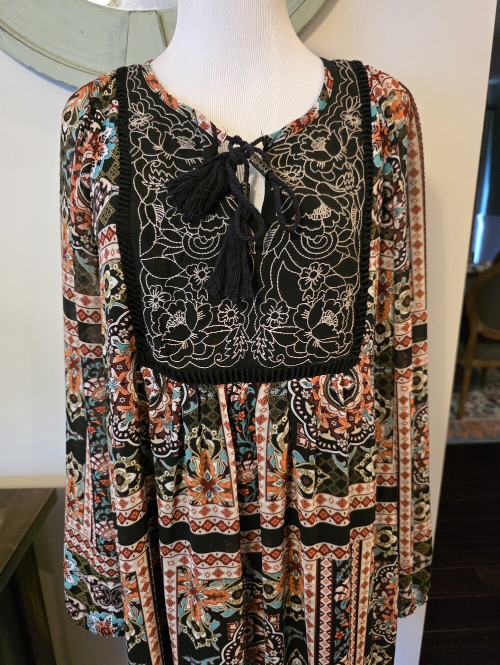 Xhilaration Size Large Boho Embroidered long sleeve lined fall dress hippie styl - Picture 3 of 11